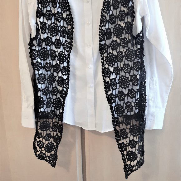 Floral Crochet Knit Boho  Black Vest - Picture 3 of 13